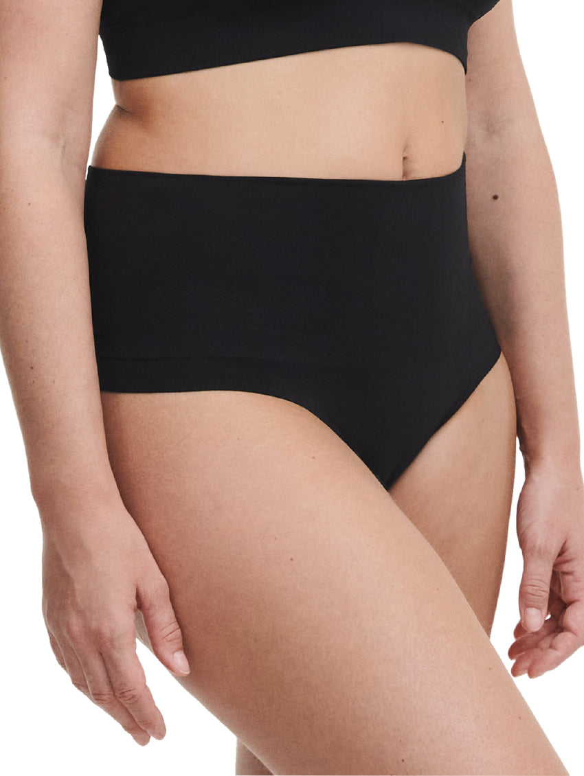 Chantelle Smooth Comfort Sculpting High Waisted Thong - Underwraps