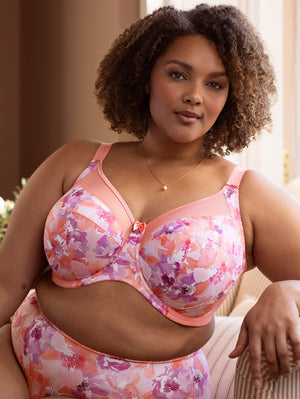 Goddess Kayla Bra
