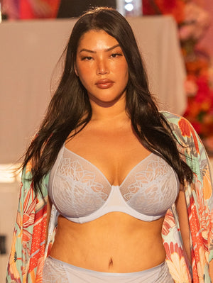 Sculptresse Sophia Plunge Bra