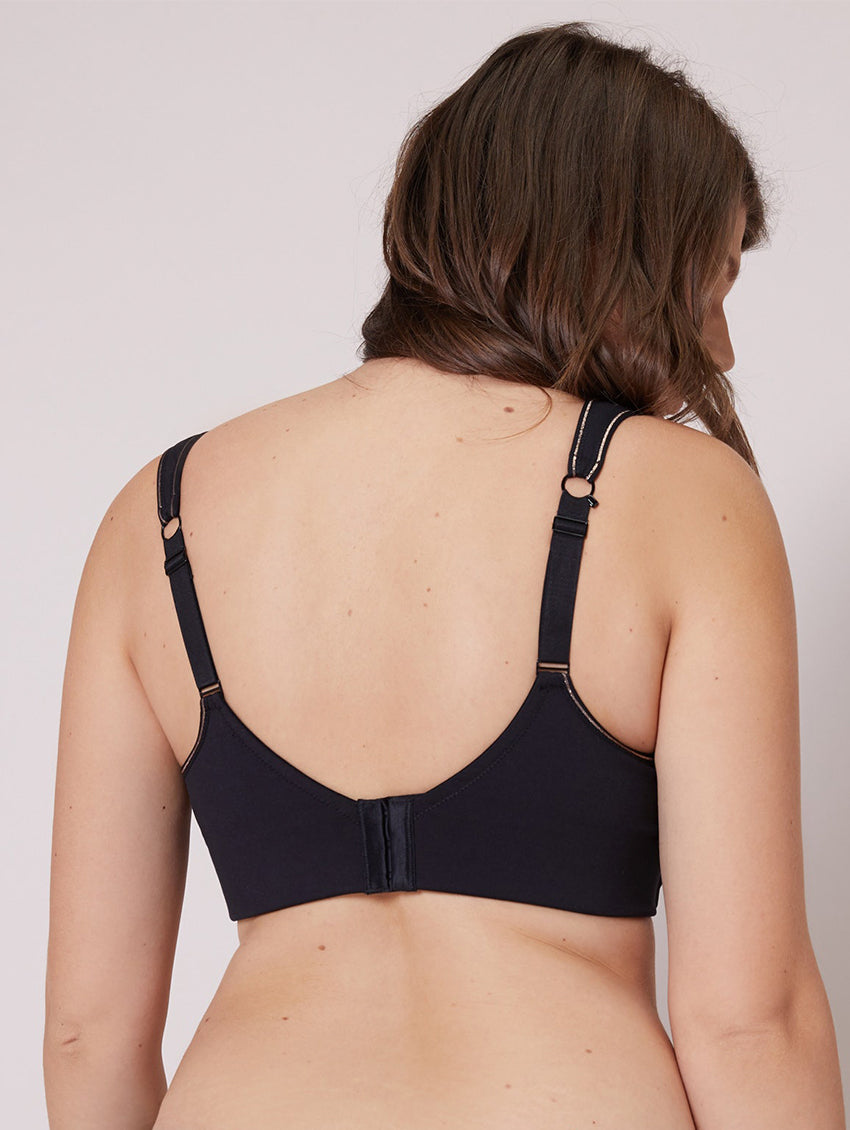 Simone Sport Underwire Bra, Keep moving forward with our #1 sport bra.